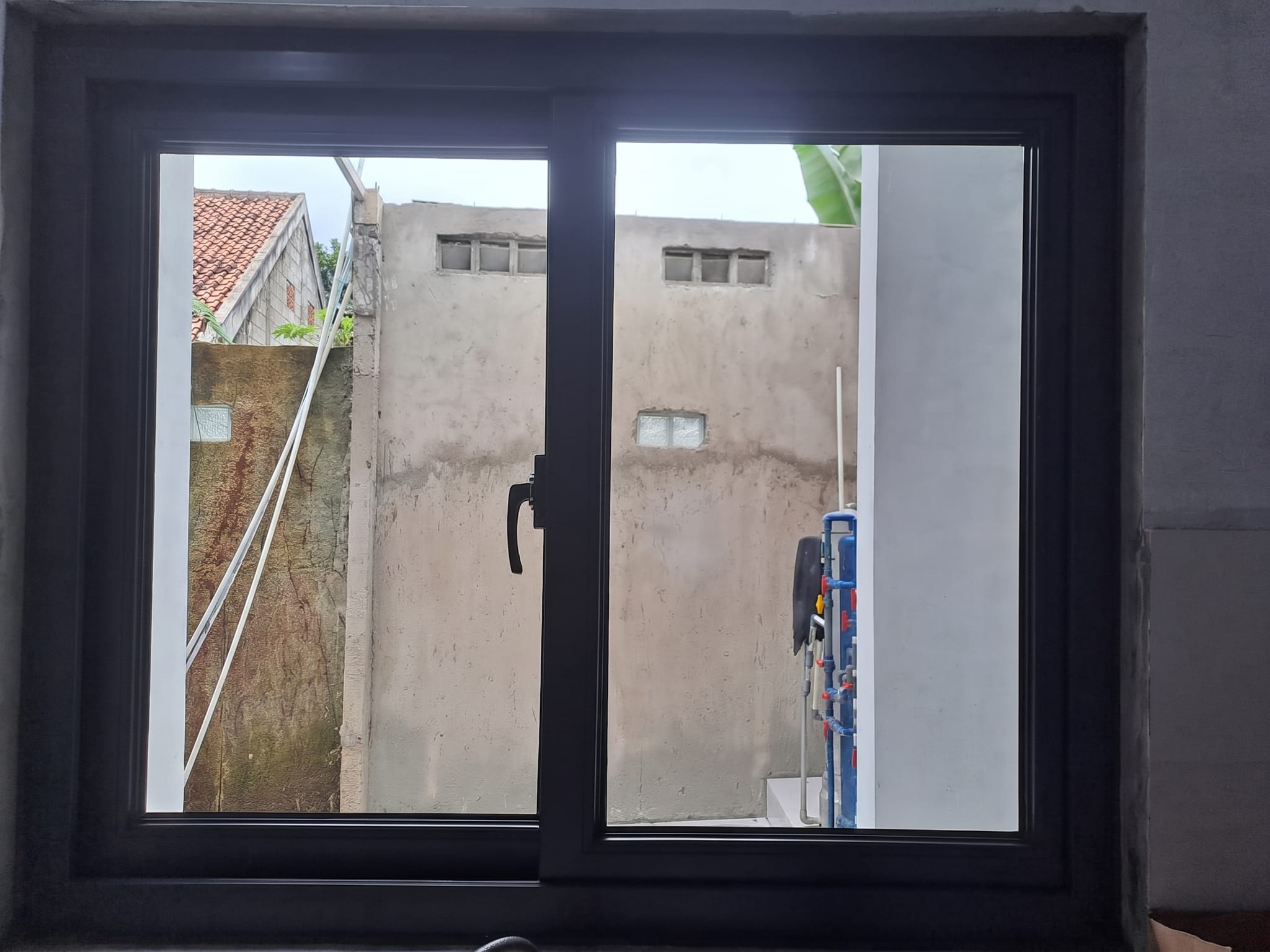 Jendela Sliding Dapur uPVC Jekupin